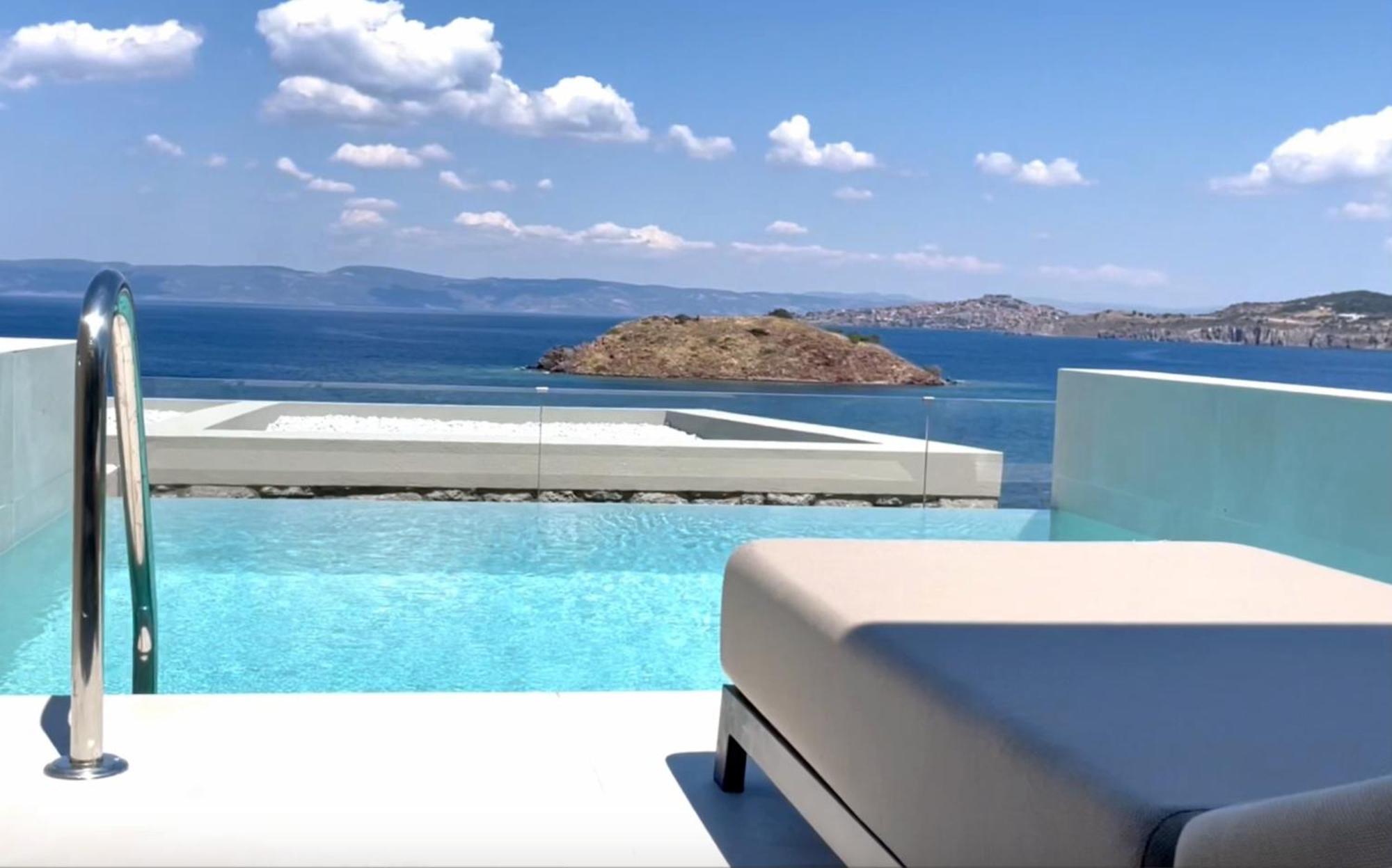 Eleia Seafront Rooms & Villas Petra  Exterior photo