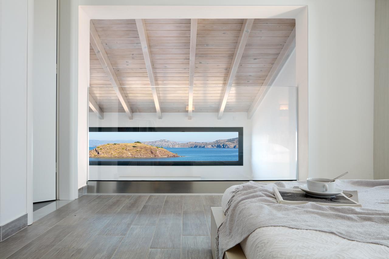 Eleia Seafront Rooms & Villas Petra  Exterior photo