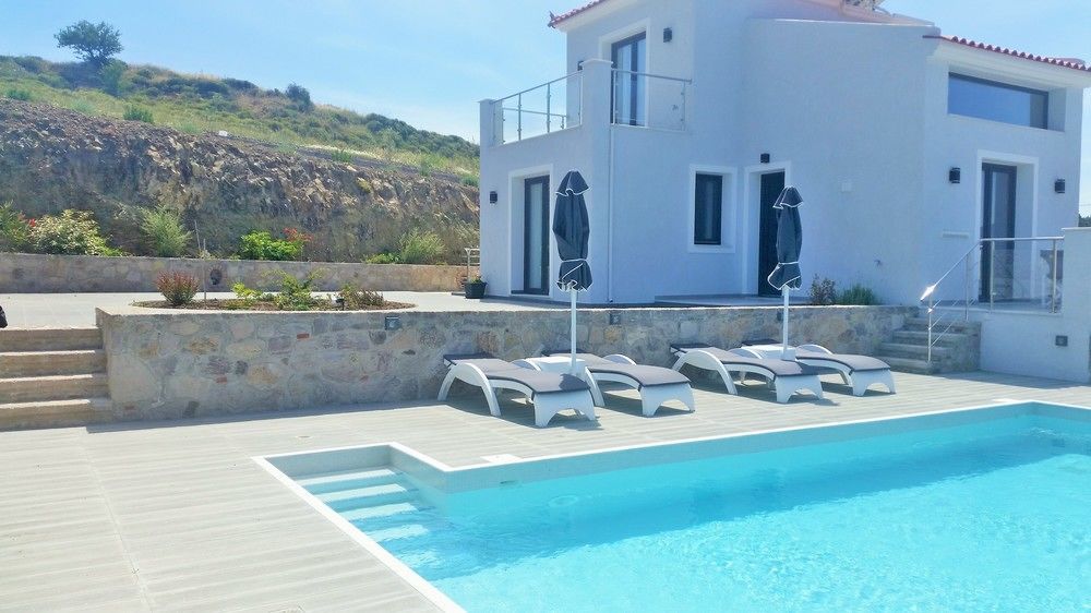 Eleia Seafront Rooms & Villas Petra  Exterior photo